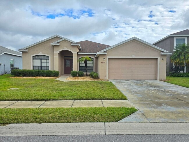 Photo - Waterfront home for RENT! 4 bed/2.5 bath