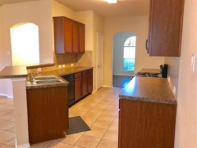 Photo - 9801 Tyler Dr