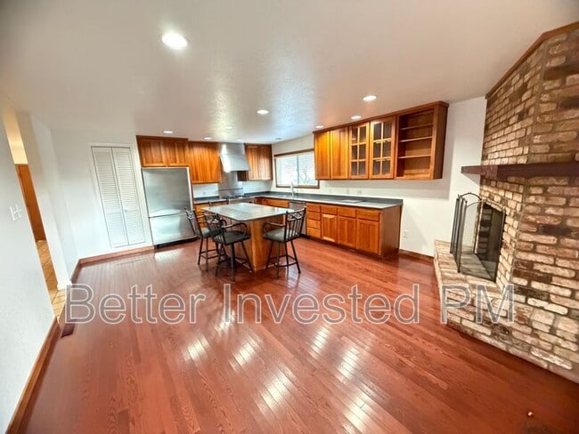 Photo - 1215 Marwen Dr