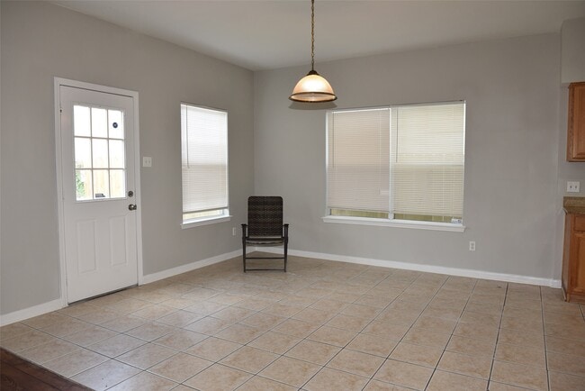 Photo - 6807 Turtlewood Dr