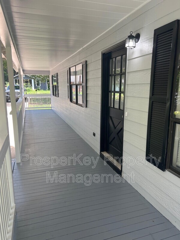 Photo - 2428 Palmetto St