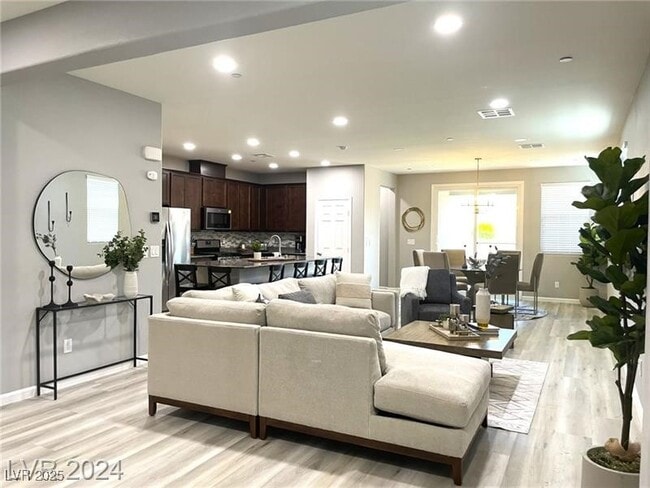 Building Photo - 2828 Aragon Ter Wy Rental