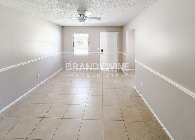 Photo - 403 Crabtree Ave