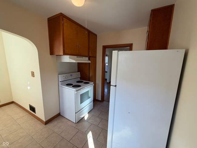 Photo - 1437 N Leland Ave