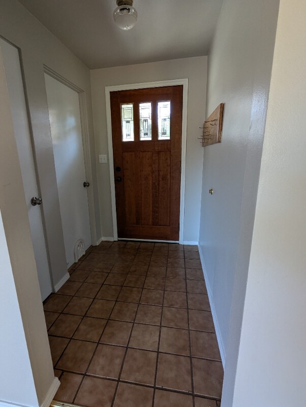 Photo - 1632 N 100th St