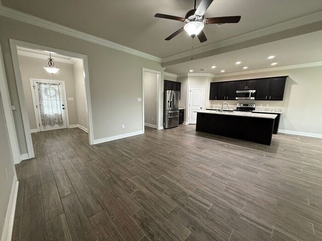 Photo - Pensacola - Beulah - 3 bedroom, 2 bathroom - lawn care included