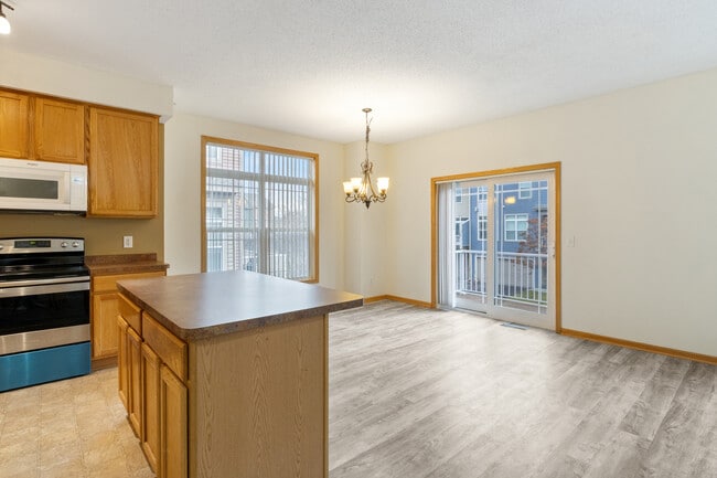 Photo - 14583 Olivine Ter NW