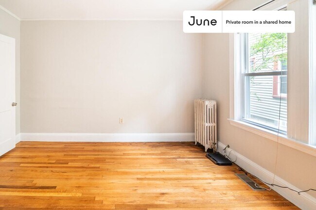 Photo - Room in Shared 4 bed/1 bath home Unidad D