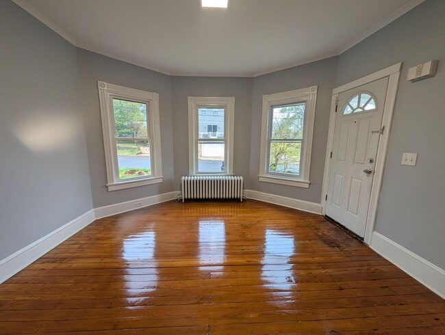 Photo - 677 Gerard Ave Unit 1