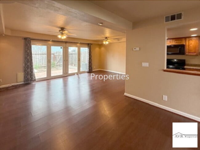 Photo - Upgraded Livermore townhome with lots of natural light!