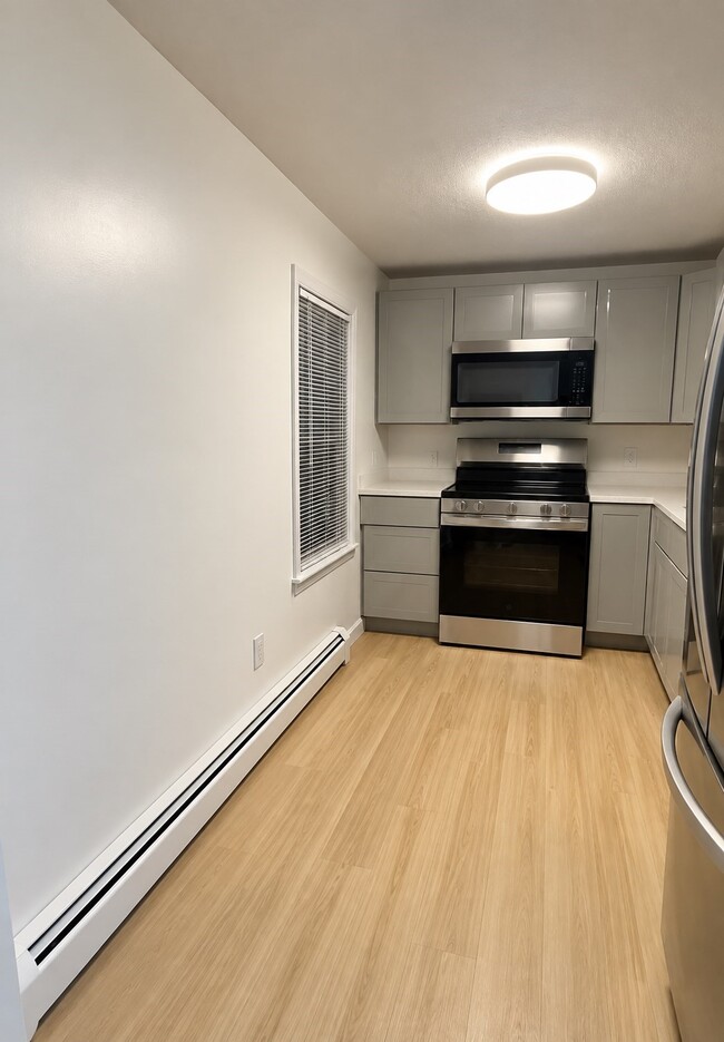 13 Kingston St Unit 1