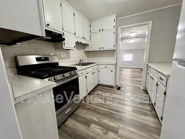 Photo - 507 Arthur Ave