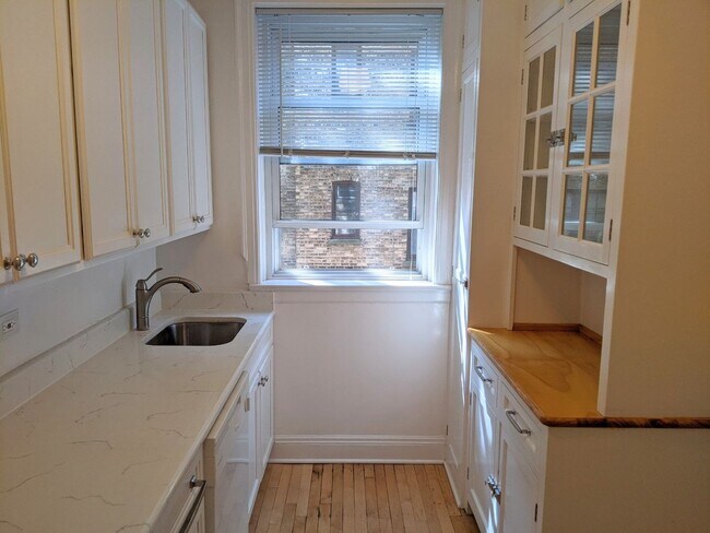 Photo - 1136 Maple Ave Unidad 1137-1E