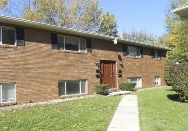 Village Park Apartments - Village Park Apartments
