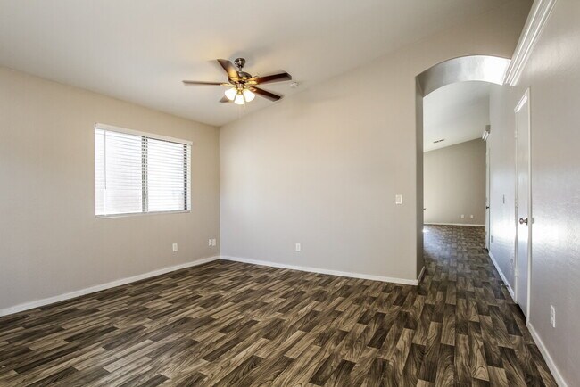 12417 W Mandalay Ln