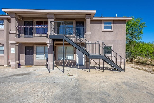 Building Photo - 201 Masterson Rd Unit 108