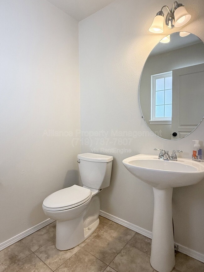 Photo - 6510 Oakwood Blvd