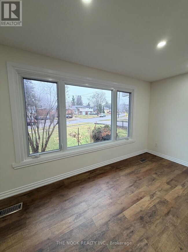 Photo - 860 Florell Dr