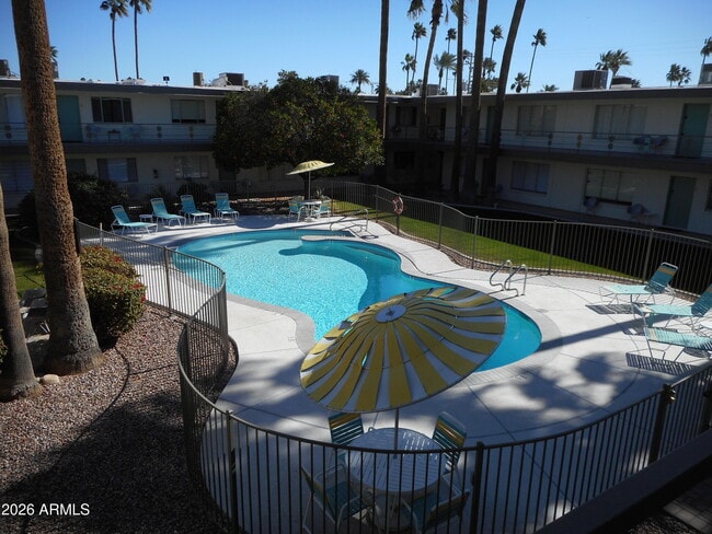 Building Photo - 6805 E 2nd St Unit 24