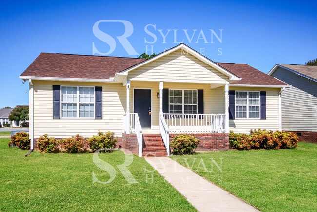 Photo - Come check out this beautiful home in Midway East.