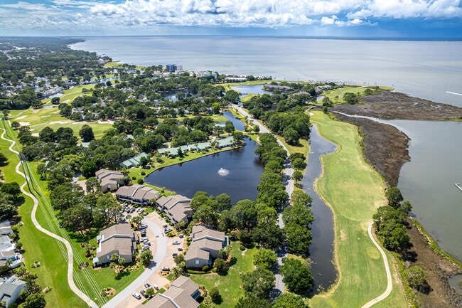 Building Photo - 624 Bayou Dr Unit # 10718