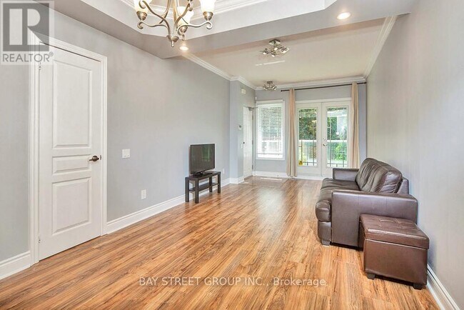 Photo - 70 Byng Ave