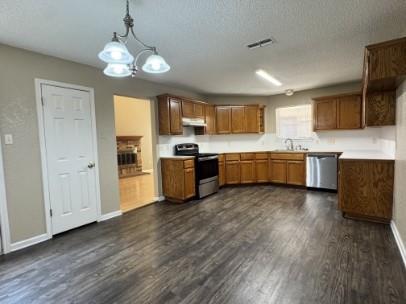 Photo - 2141 Redwing Way