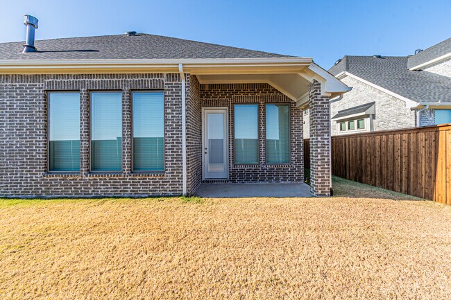 Photo - 3231 Tobias Ln