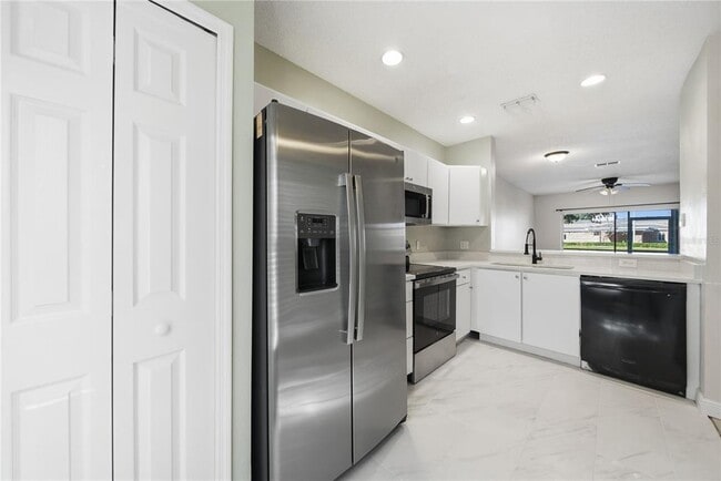 Photo - 8530 Hunters Key Cir