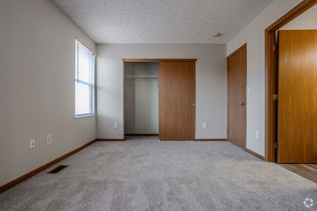 2 BR, 2.5 BA - 1,120 SF (Original) - bedroom
