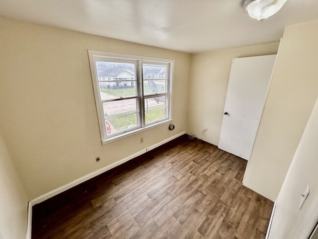 Photo - 427 S Center Ave