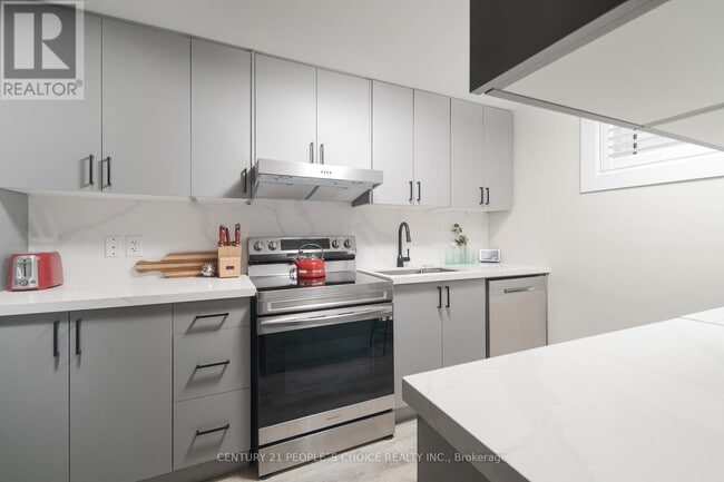 Photo - 37 Bentworth Ave