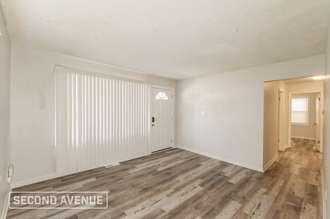 Photo - 5622 Indiana Ave