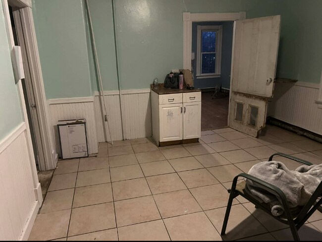 Photo - 158 Windham Rd Unit 1