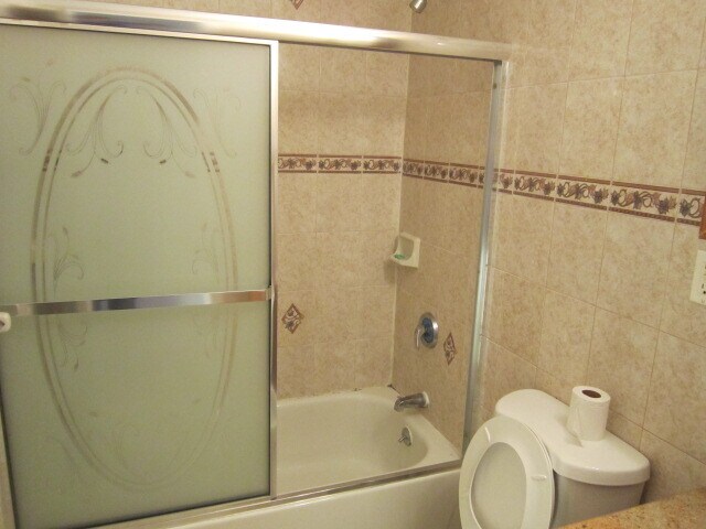 Photo - 9422 84th St