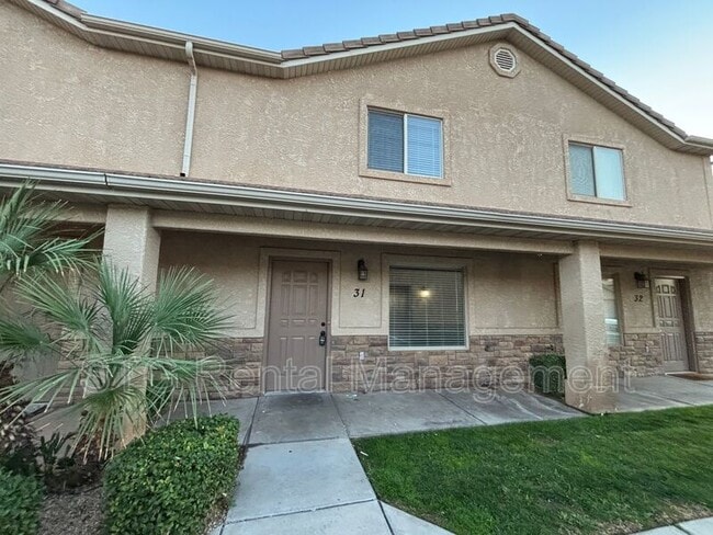 Building Photo - 1167 E 400 S Unit #31