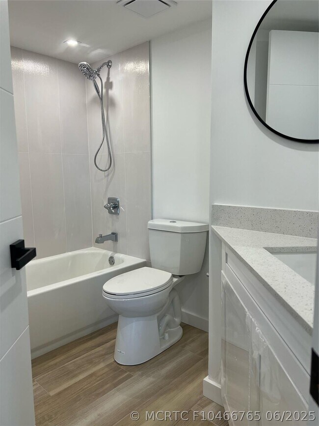 Photo - 2550 SW 18th Terrace Unit 1810