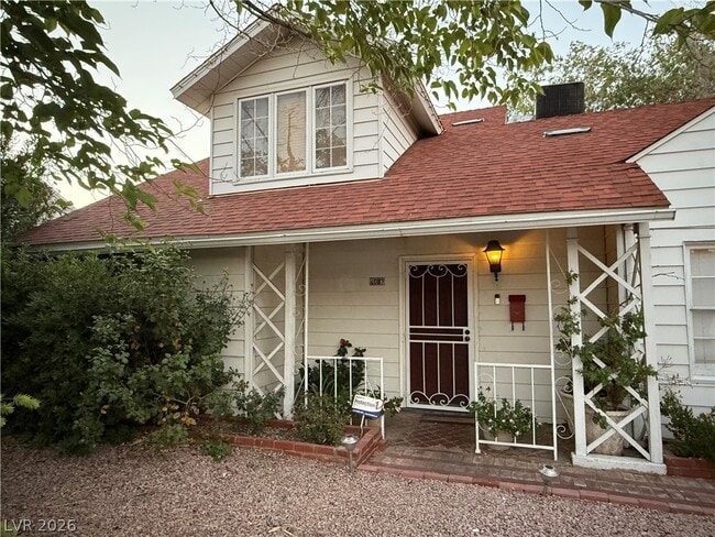 Building Photo - 1037 Bracken Ave
