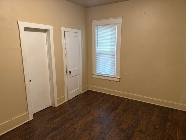 Photo - 1317 N Prospect Ave