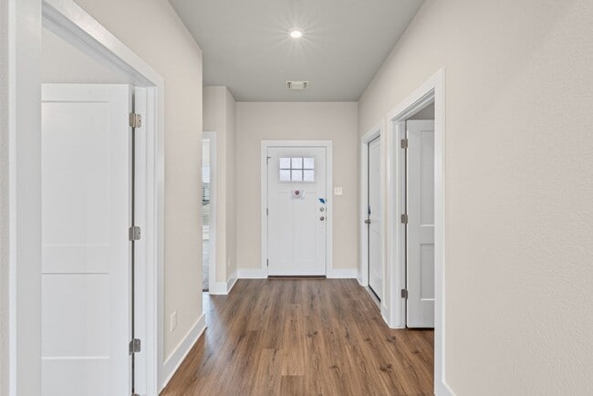 Photo - 8110 Bridgepointe Dr