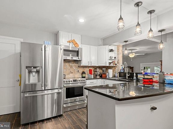 Photo - 8313 Rolling Rd