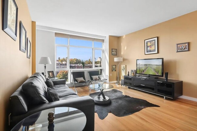 Photo - 189 Schermerhorn St Condo Unit 14K