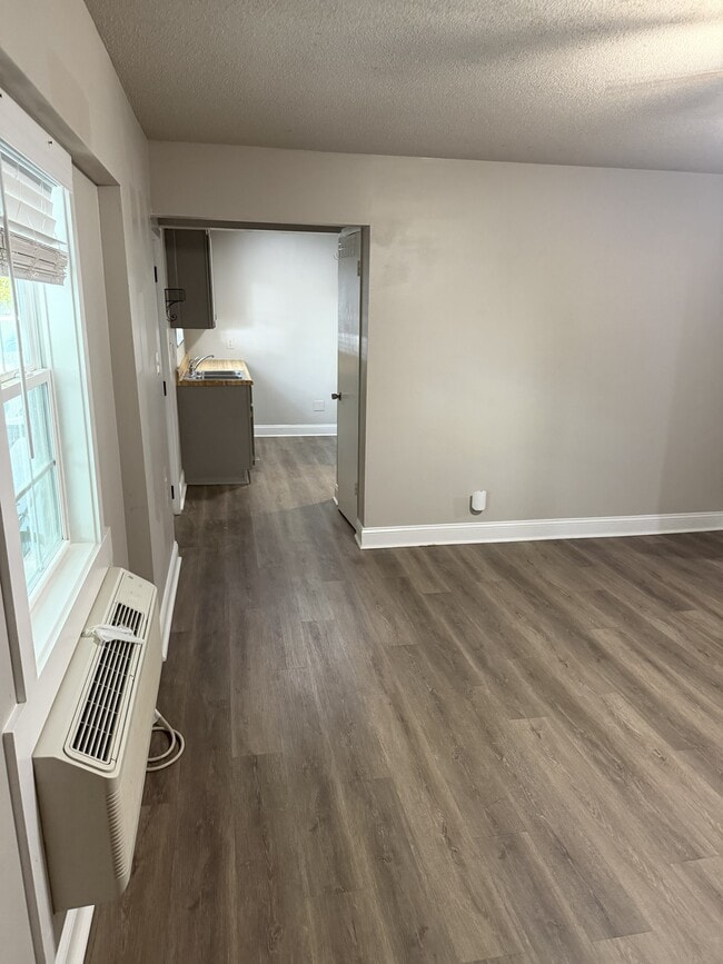 Photo - 3401 Hazelwood Ln Unit Apt 2