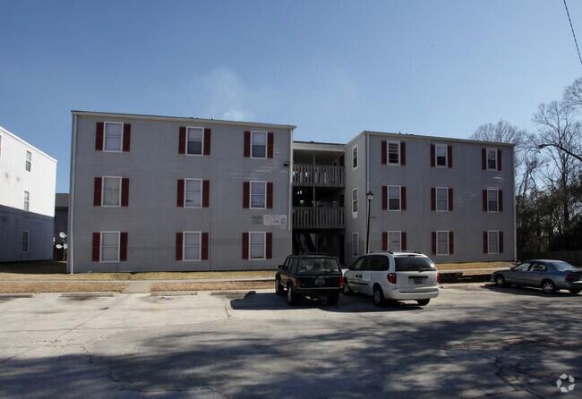 1251 Sumner Ave