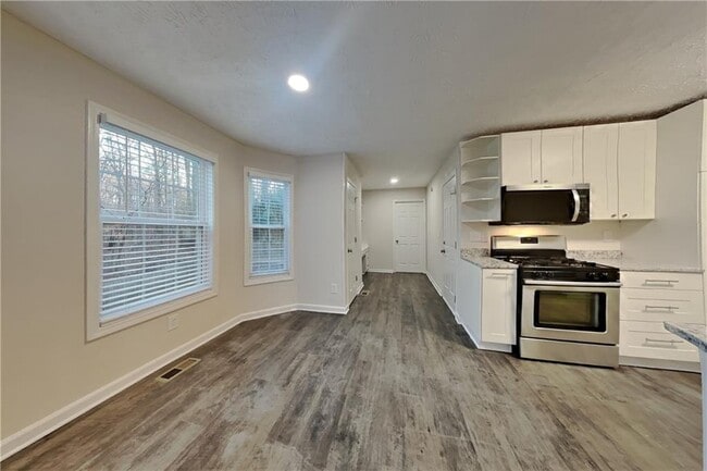 Photo - 1997 Alcovy Trace Way