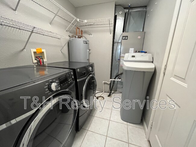 Photo - 10282 Whitewater Ln Casa