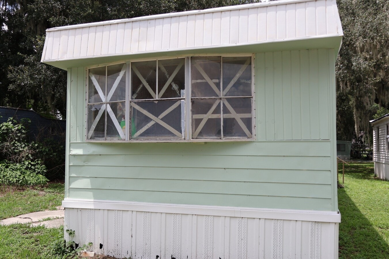 Photo - 185 Jonna St
