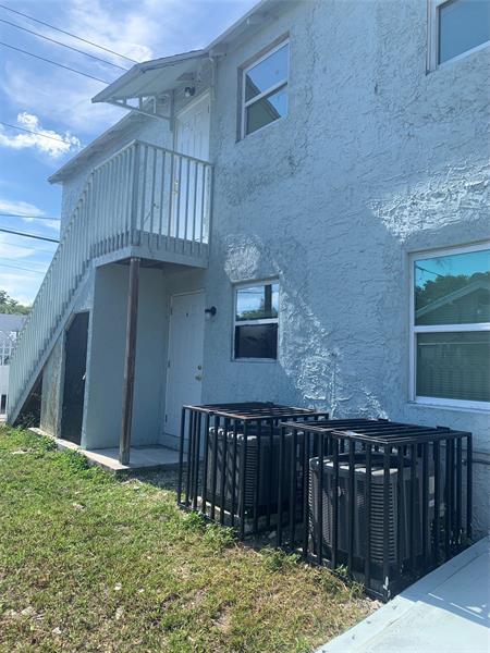Photo - 2035 Jefferson St Unidad A