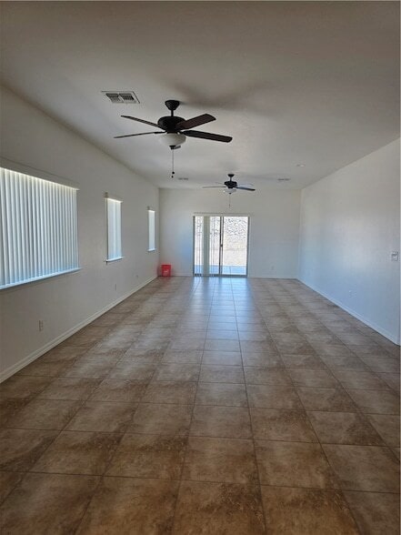 Photo - 417 Chablis Ct