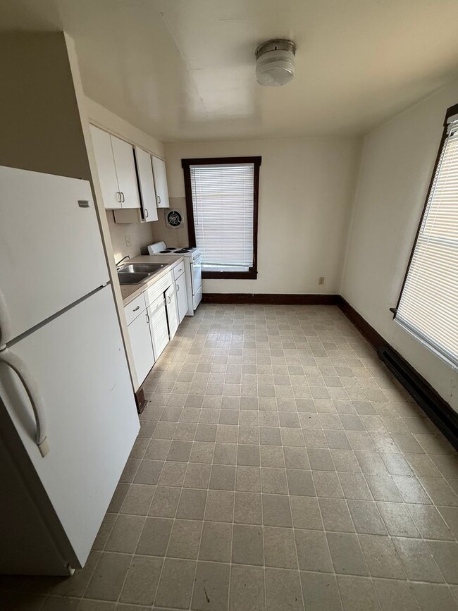 Photo - College Avenue, West-1206 Unit 1206 2nd Floor